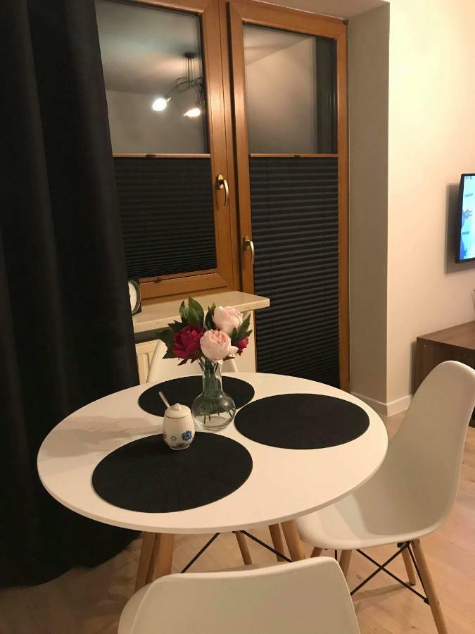 Black Rose Apartament Targi 3 Km, F-Ry Vat Кельце Экстерьер фото